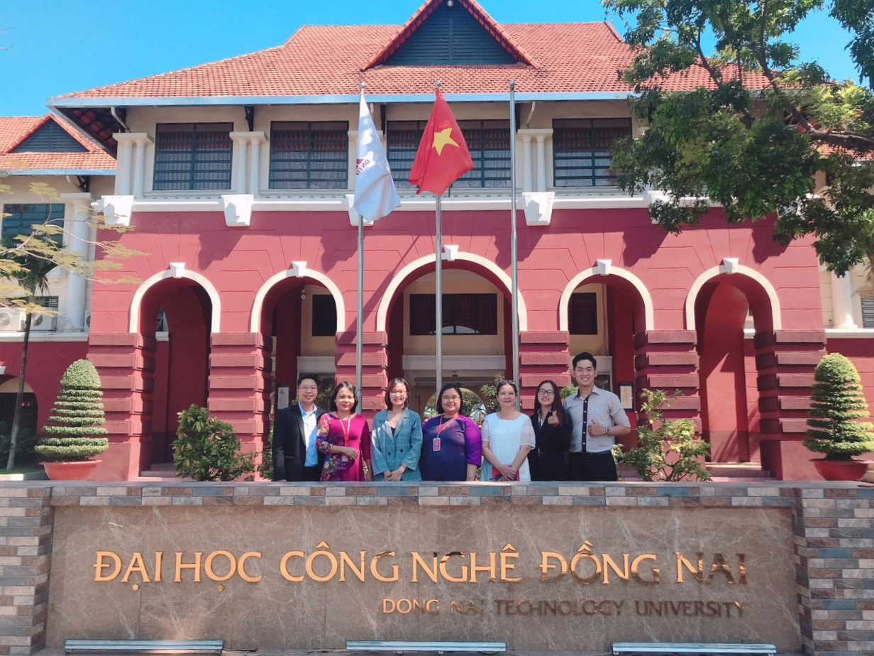 AMIS Kế toán