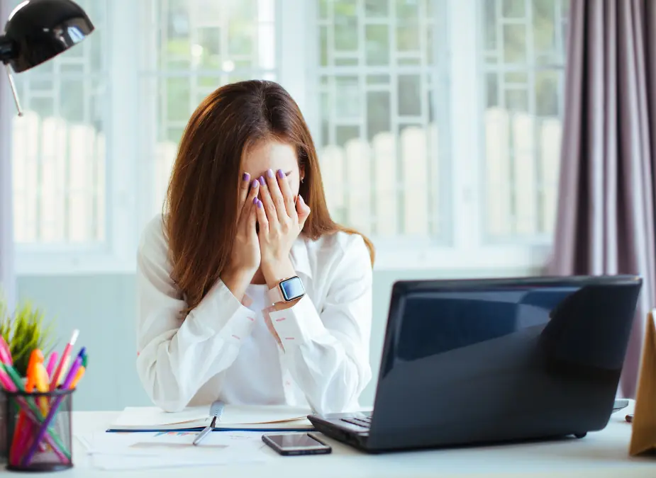 Trải nghiệm nhân viên đối với hoạt động HR khi chưa ứng dụng chuyển đổi số còn nhiều bất cập