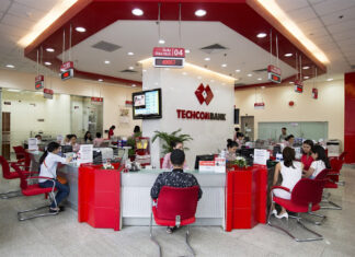 Bài học từ chiến lược nhân sự Techcombank: