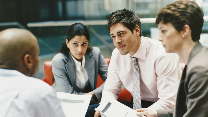 Leader xây dựng mối quan hệ
