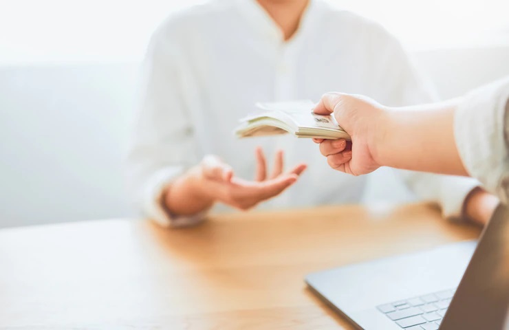Nhà tuyển dụng phải đưa ra mức lương rõ ràng, trao đổi thẳng thắn với ứng viên