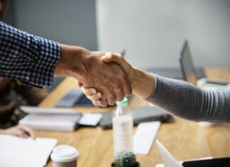 hợp đồng thuê tài sản là gì?