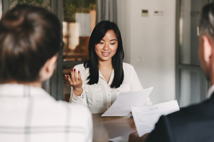 Phương pháp phỏng vấn bằng mẹo sẽ đặt ứng viên vào những tình huống mà không có lời giả