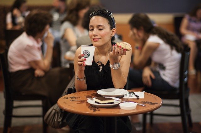 Nguyên tắc vàng trong trải nghiệm khách hàng của Starbucks