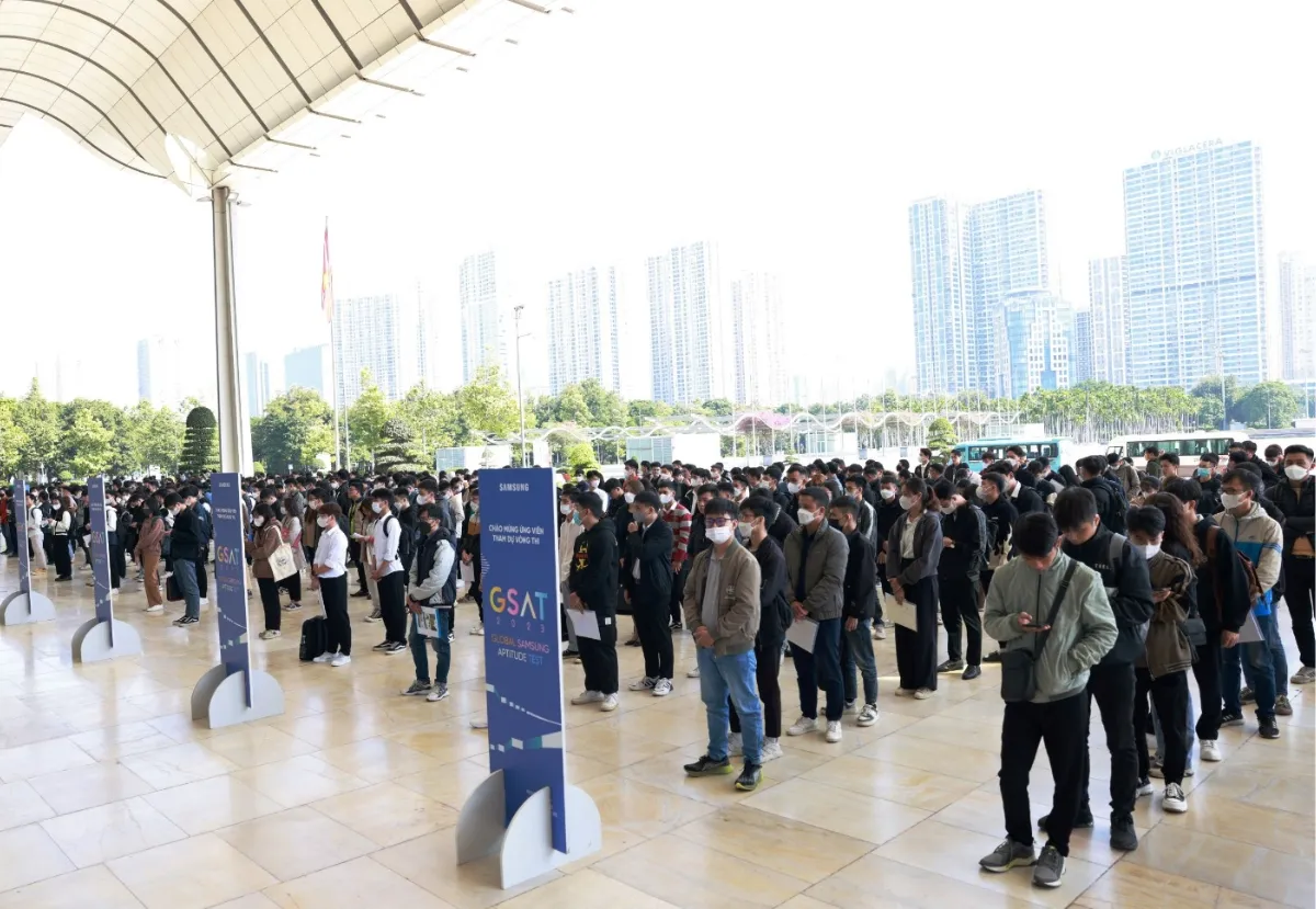mass recruitment là gì