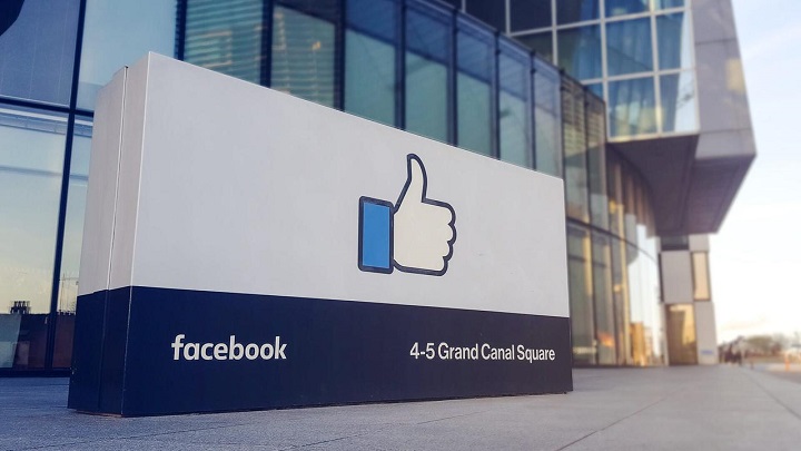 công ty độc quyền Facebook
