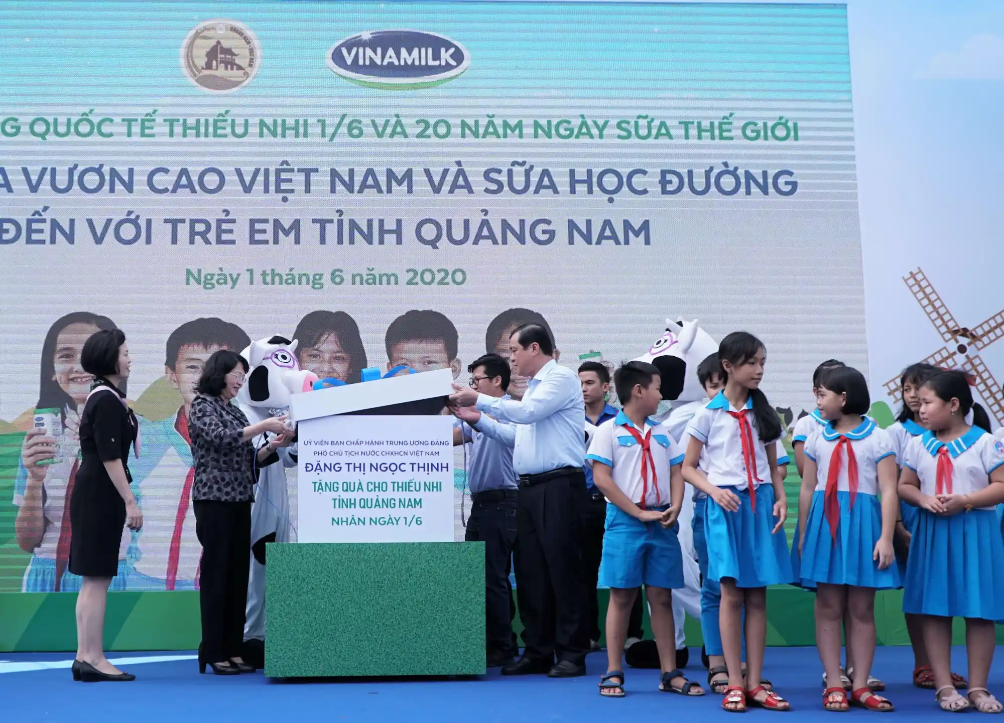 Ví dụ về CSR