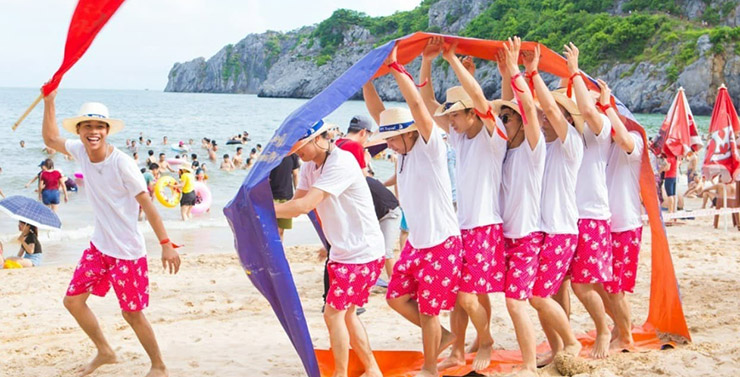Đây là trò chơi giúp tăng khả năng phối hợp giữa các thành viên