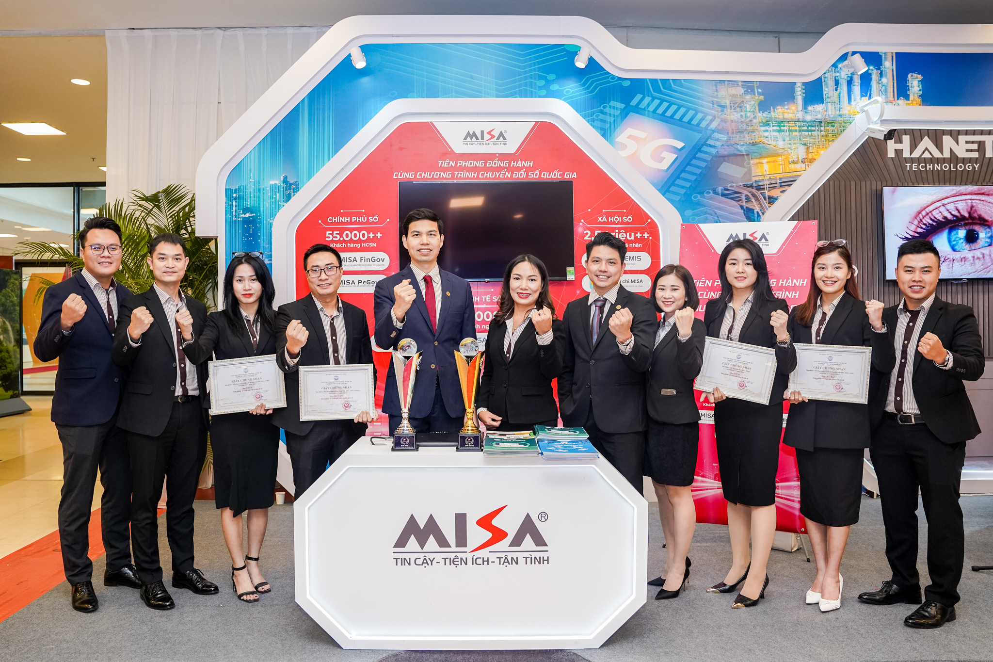 MISA cam kết đóng góp những sản phẩm số Make in Viet Nam phụng sự xã hội, đóng góp mạnh mẽ vào công cuộc chuyển đổi số quốc gia vì một Việt Nam hùng cường, thịnh vượng