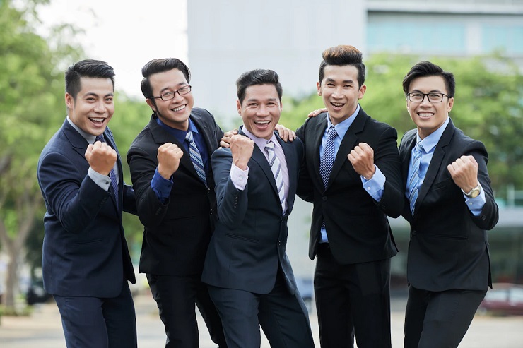 Đội ngũ lãnh đạo có một sức ảnh hưởng rất lớn tới công tác quản lý nguồn nhân lực trong một doanh nghiệp