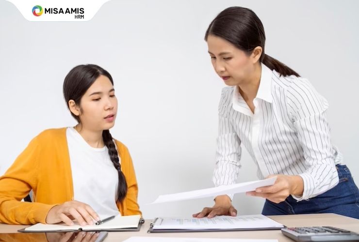 đánh giá nhân viên thử việc