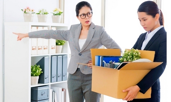 Chú ý quy định xử phạt khi sa thải nhân viên trái pháp luật