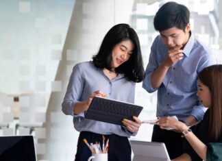 trải nghiệm nhân viên