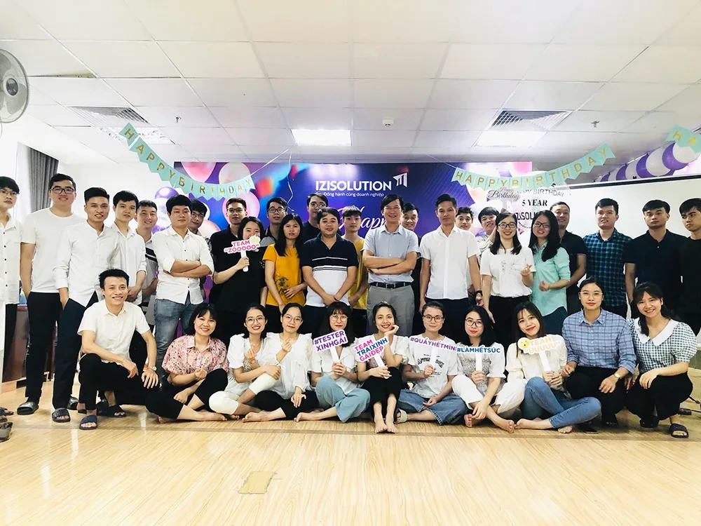 Công ty tư vấn chuyển đổi số IZISolution