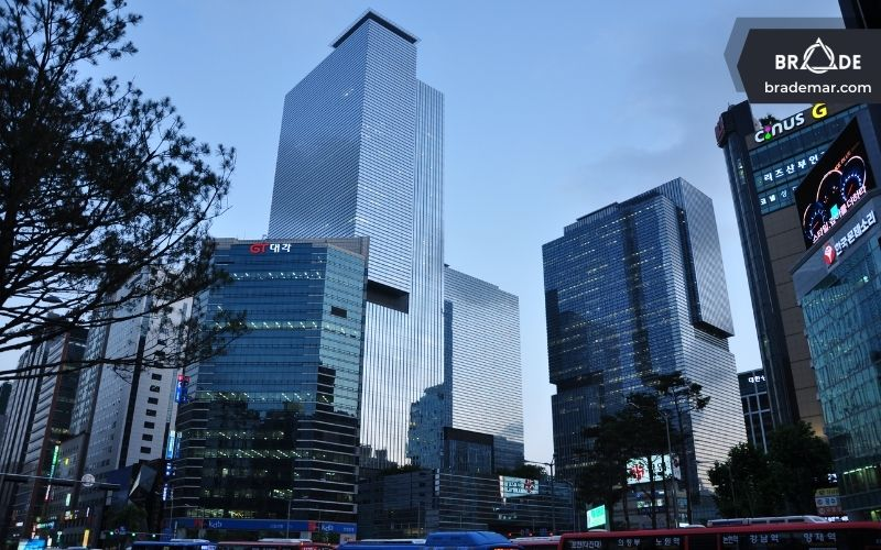 ma trận SWOT của Samsung