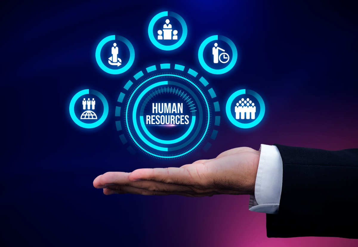 AI đang cách mạng hóa quản lý nhân sự, giúp tự động hóa quy trình tuyển dụng, chấm công, tính lương và nâng cao hiệu suất. Tuy nhiên, doanh nghiệp cũng đối mặt với thách thức như cân bằng giữa công nghệ và yếu tố con người hay tối ưu quản lý nhân sự trong môi trường số hóa.