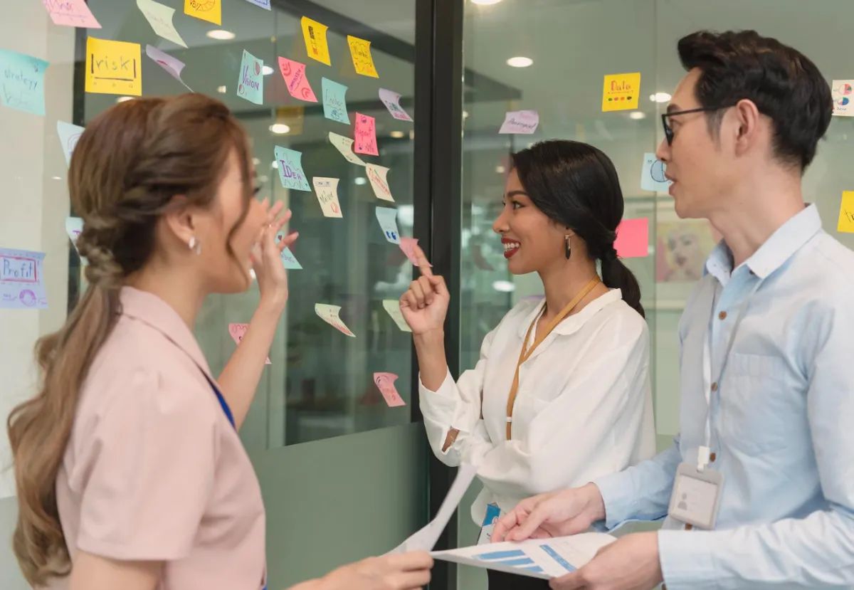 bí quyết nhân viên cho mùa lễ hội