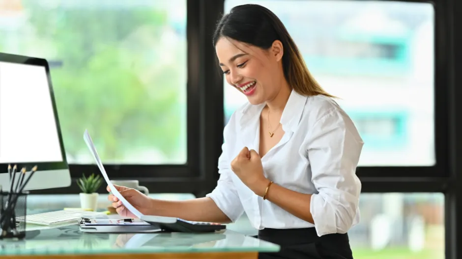 lời nhận xét nhân viên