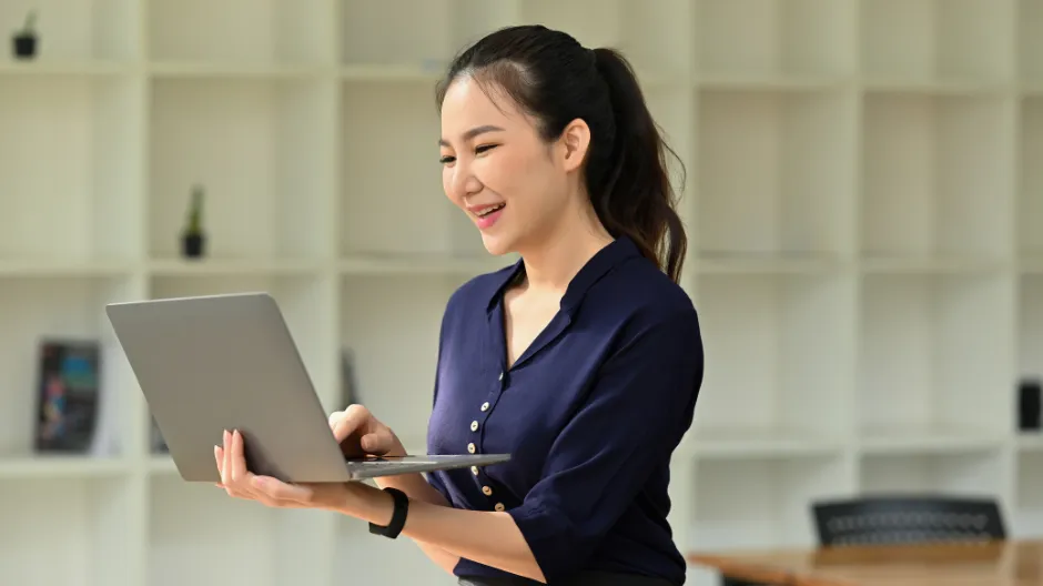 trả lời thư mời nhận việc